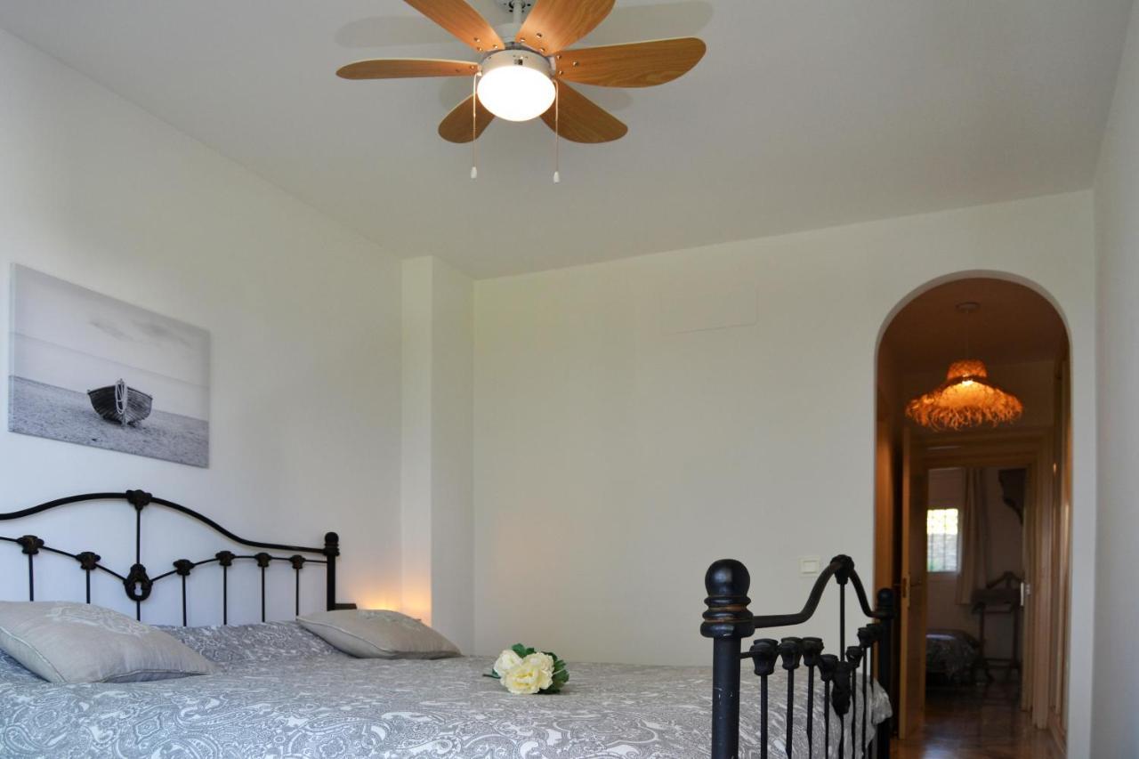 Luxury Garden Apartment - Walking Distance To The Sea Sitio de Calahonda Bagian luar foto