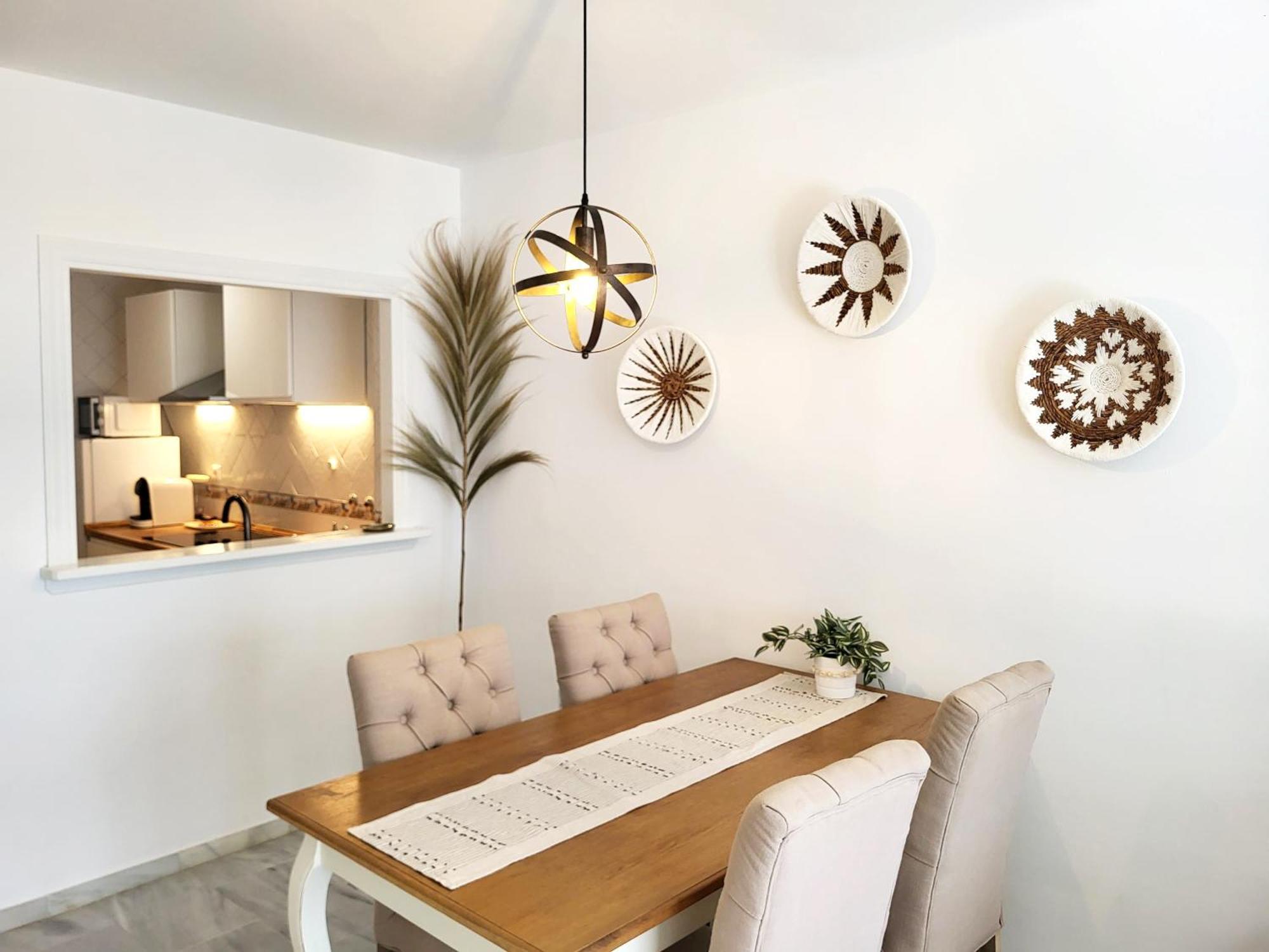 Luxury Garden Apartment - Walking Distance To The Sea Sitio de Calahonda Bagian luar foto